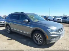 3VV2B7AX4JM147915 2018 VOLKSWAGEN TIGUAN