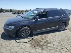 3VV2B7AX4JM153956 2018 VOLKSWAGEN TIGUAN