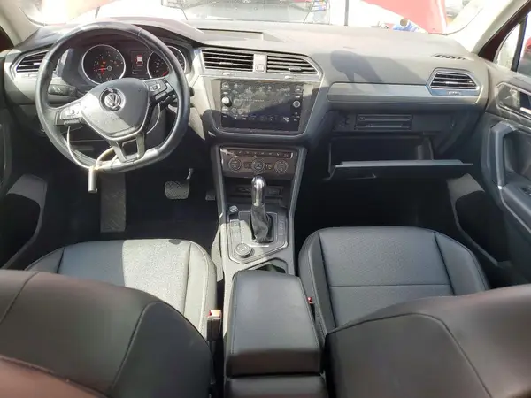 3VV2B7AX4JM171180 2018 VOLKSWAGEN TIGUAN - Image 8