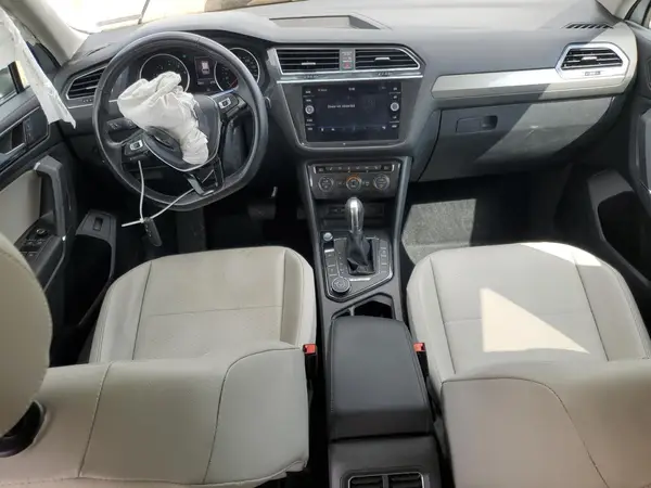 3VV2B7AX4JM200063 2018 VOLKSWAGEN TIGUAN - Image 8