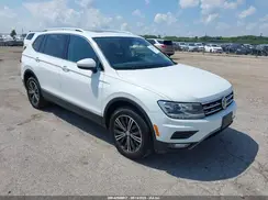 3VV2B7AX4JM204453 2018 VOLKSWAGEN TIGUAN