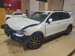 3VV2B7AX4JM205263 2018 VOLKSWAGEN TIGUAN