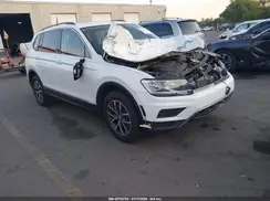 3VV2B7AX4JM213668 2018 VOLKSWAGEN TIGUAN