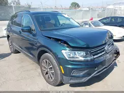3VV2B7AX4JM220829 2018 VOLKSWAGEN TIGUAN