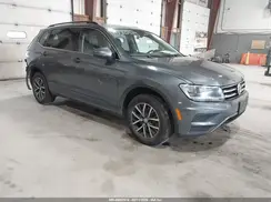 3VV2B7AX4KM006747 2019 VOLKSWAGEN TIGUAN