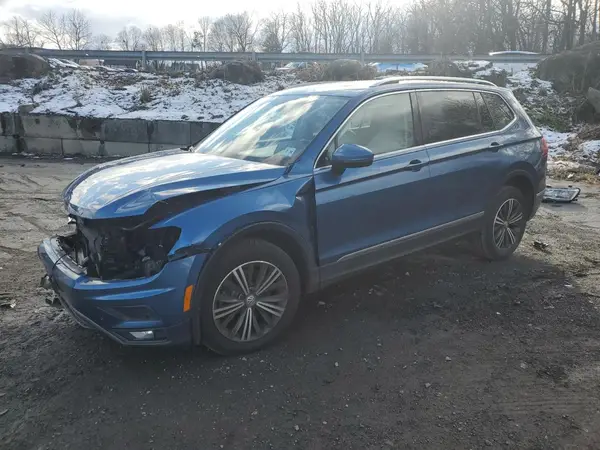 3VV2B7AX4KM053731 2019 VOLKSWAGEN TIGUAN - Image 1