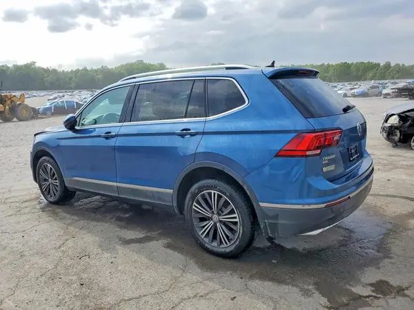 3VV2B7AX4KM054085 2019 VOLKSWAGEN TIGUAN - Image 2