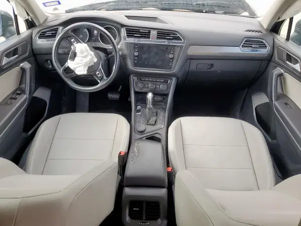 3VV2B7AX4KM081500 2019 VOLKSWAGEN TIGUAN - Image 8