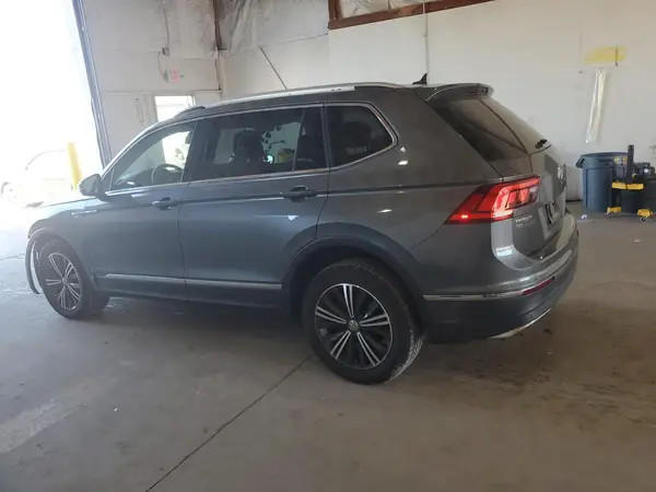 3VV2B7AX4KM086079 2019 VOLKSWAGEN TIGUAN - Image 2
