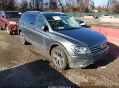 3VV2B7AX4KM090617 2019 VOLKSWAGEN TIGUAN