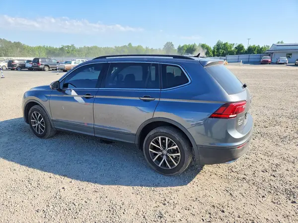 3VV2B7AX4KM09878 2019 VOLKSWAGEN TIGUAN - Image 2