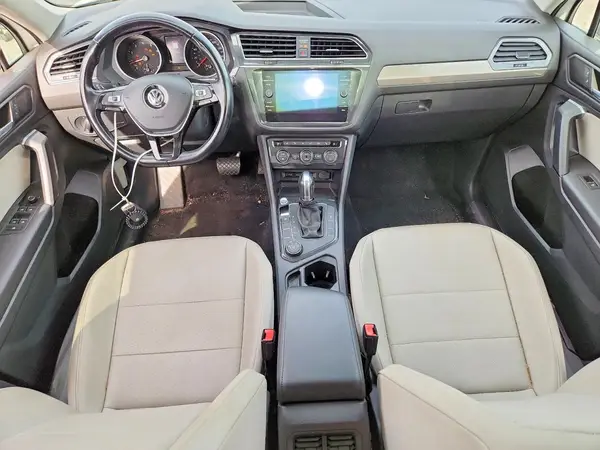 3VV2B7AX4KM100028 2019 VOLKSWAGEN TIGUAN - Image 8