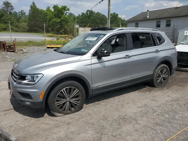 3VV2B7AX4KM110607 2019 VOLKSWAGEN TIGUAN - Image 1