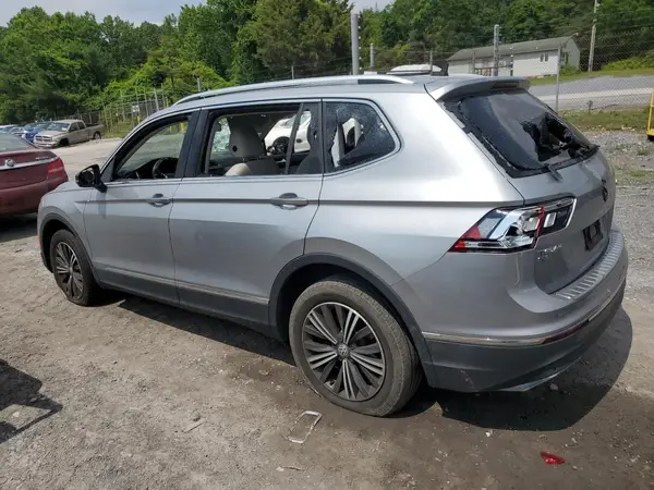 3VV2B7AX4KM110607 2019 VOLKSWAGEN TIGUAN - Image 2