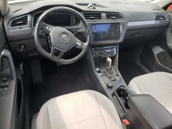 3VV2B7AX4KM110607 2019 VOLKSWAGEN TIGUAN - Image 8