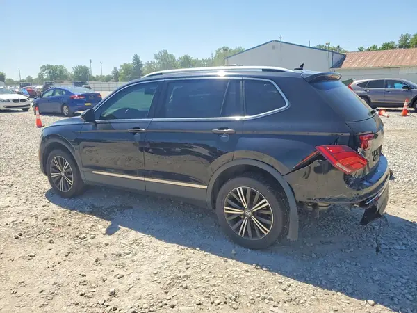 3VV2B7AX4KM110655 2019 VOLKSWAGEN TIGUAN - Image 2