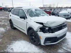 3VV2B7AX4KM125432 2019 VOLKSWAGEN TIGUAN