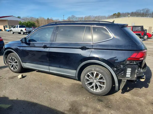 3VV2B7AX4KM125480 2019 VOLKSWAGEN TIGUAN - Image 2