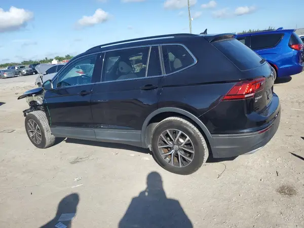 3VV2B7AX4KM138469 2019 VOLKSWAGEN TIGUAN - Image 2