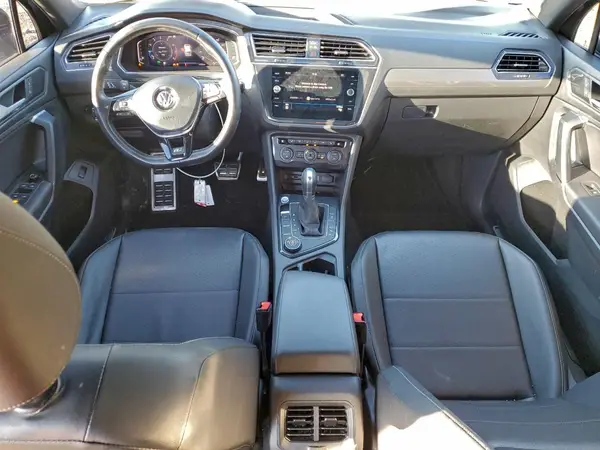 3VV2B7AX4KM182245 2019 VOLKSWAGEN TIGUAN - Image 8