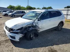 3VV2B7AX4KM182729 2019 VOLKSWAGEN TIGUAN