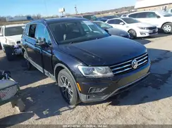 3VV2B7AX4KM190944 2019 VOLKSWAGEN TIGUAN