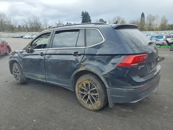 3VV2B7AX4KM192709 2019 VOLKSWAGEN TIGUAN - Image 2