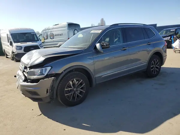 3VV2B7AX4LM006698 2020 VOLKSWAGEN TIGUAN - Image 1