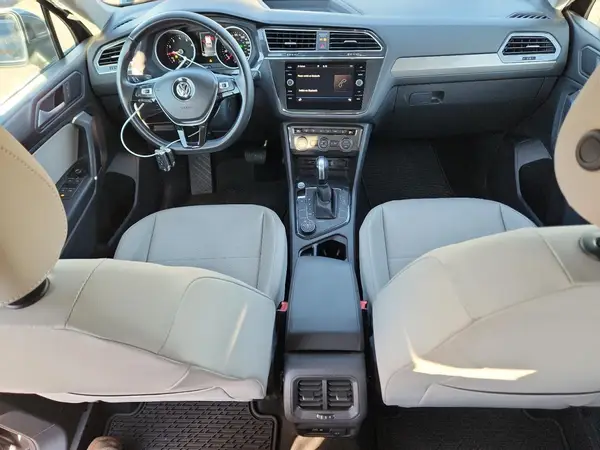3VV2B7AX4LM024988 2020 VOLKSWAGEN TIGUAN - Image 8