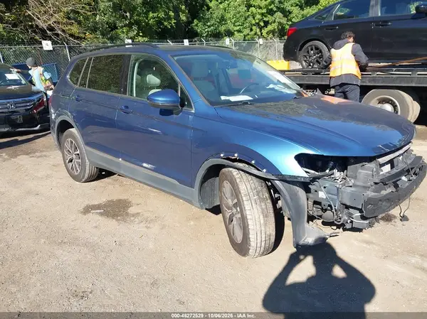 3VV2B7AX4LM031679 2020 VOLKSWAGEN TIGUAN - Image 1