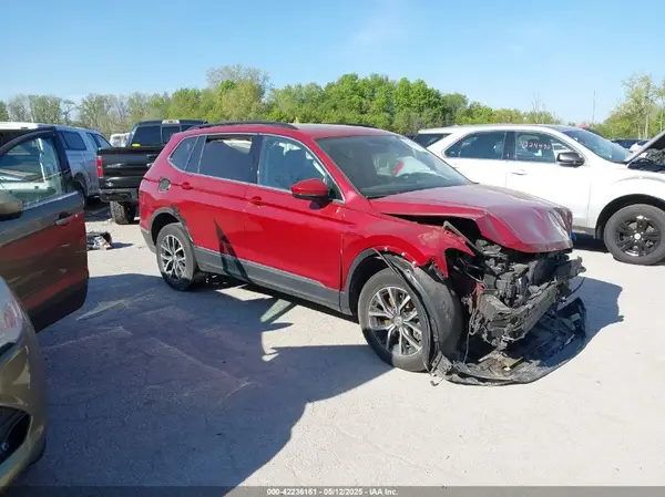 3VV2B7AX4LM039202 2020 VOLKSWAGEN TIGUAN - Image 1
