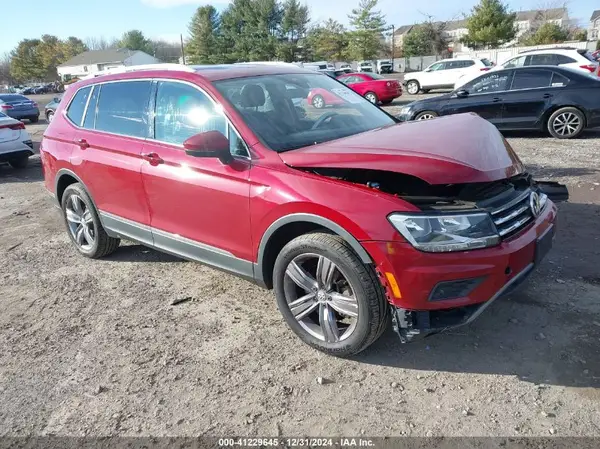 3VV2B7AX4LM071664 2020 VOLKSWAGEN TIGUAN - Image 1