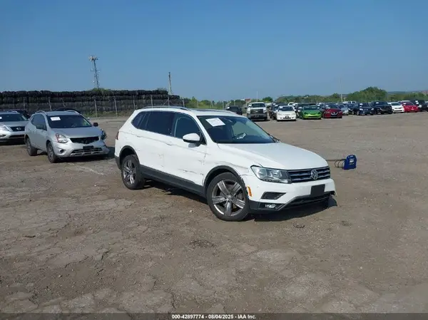 3VV2B7AX4LM078601 2020 VOLKSWAGEN TIGUAN - Image 1