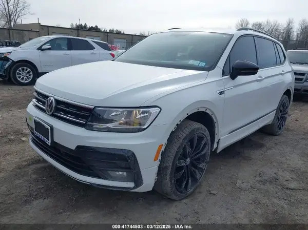 3VV2B7AX4LM106638 2020 VOLKSWAGEN TIGUAN - Image 2