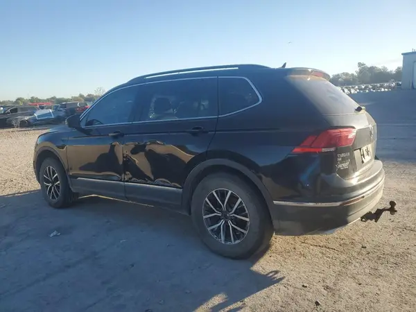 3VV2B7AX4LM107658 2020 VOLKSWAGEN TIGUAN - Image 2