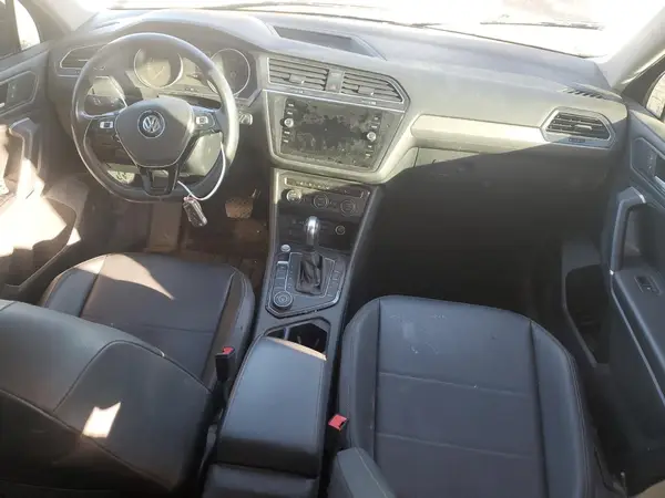 3VV2B7AX4LM107658 2020 VOLKSWAGEN TIGUAN - Image 8