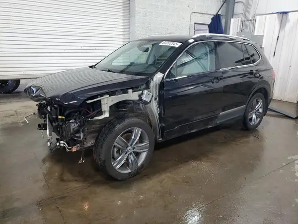 3VV2B7AX4LM124296 2020 VOLKSWAGEN TIGUAN - Image 1