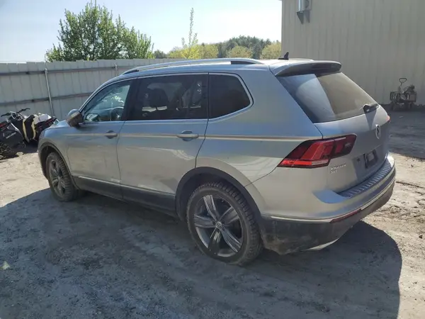 3VV2B7AX4LM129336 2020 VOLKSWAGEN TIGUAN - Image 2