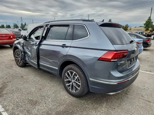 3VV2B7AX4LM130051 2020 VOLKSWAGEN TIGUAN - Image 2