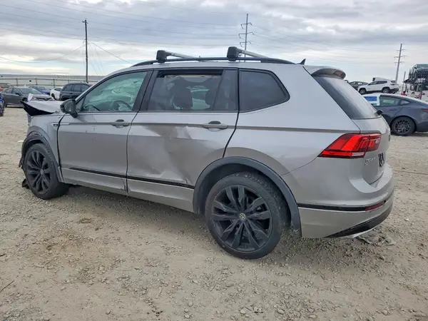 3VV2B7AX4LM135282 2020 VOLKSWAGEN TIGUAN - Image 2