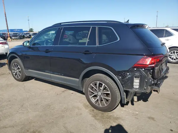 3VV2B7AX4LM136755 2020 VOLKSWAGEN TIGUAN - Image 2