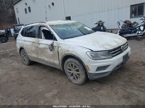 3VV2B7AX4MM009456 2021 VOLKSWAGEN TIGUAN - Image 1