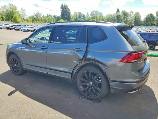 3VV2B7AX4MM094718 2021 VOLKSWAGEN TIGUAN - Image 2