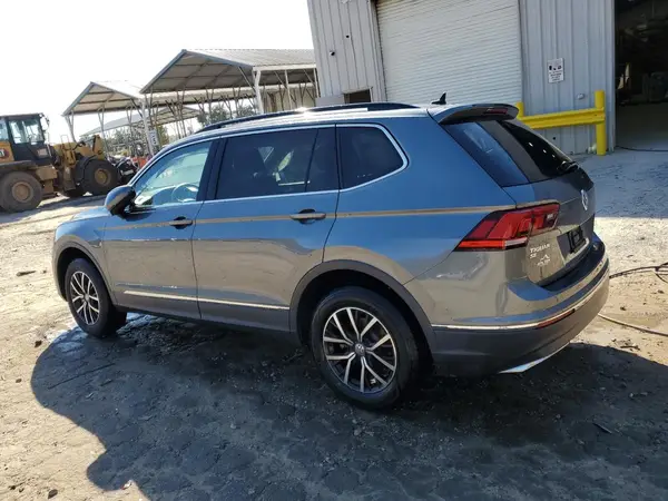 3VV2B7AX4MM099868 2021 VOLKSWAGEN TIGUAN - Image 2