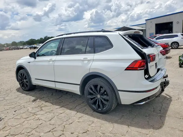 3VV2B7AX4MM104132 2021 VOLKSWAGEN TIGUAN - Image 2