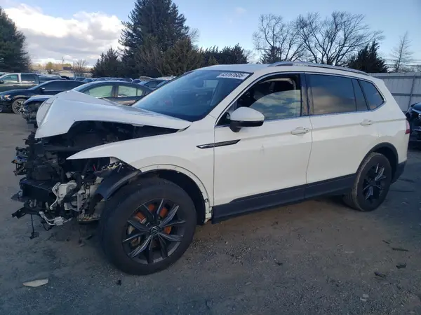 3VV2B7AX4NM008180 2022 VOLKSWAGEN TIGUAN - Image 1