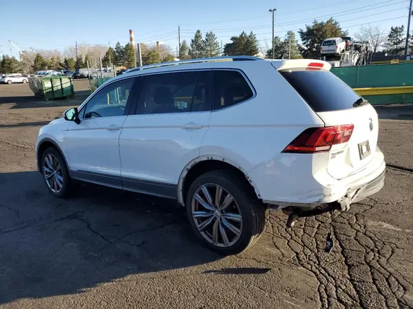 3VV2B7AX5JM001006 2018 VOLKSWAGEN TIGUAN - Image 2