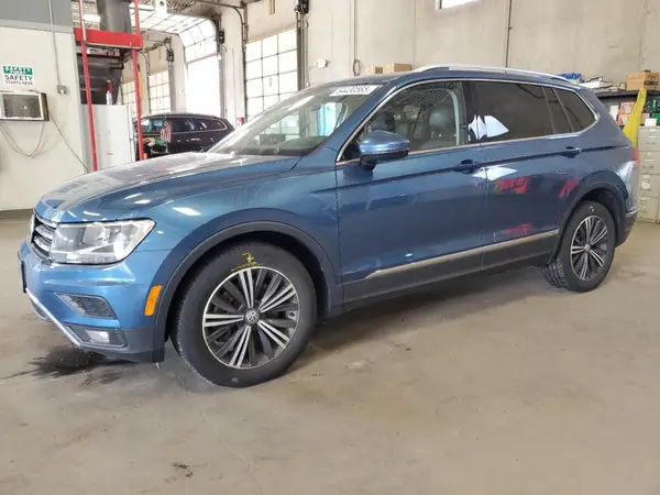 3VV2B7AX5JM008327 2018 VOLKSWAGEN TIGUAN - Image 1