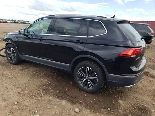 3VV2B7AX5JM016539 2018 VOLKSWAGEN TIGUAN - Image 2