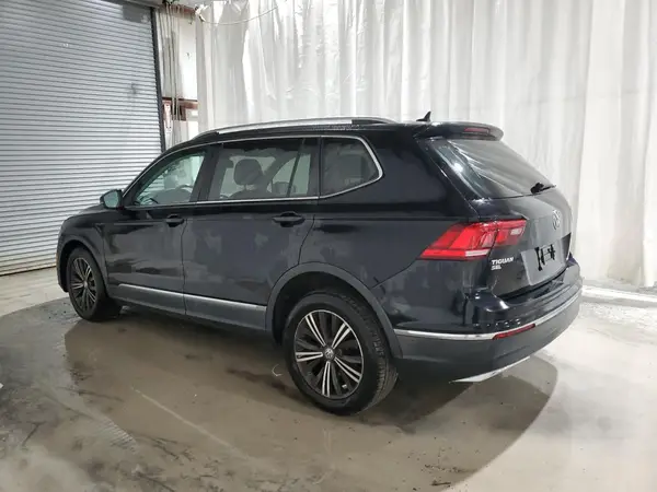 3VV2B7AX5JM020252 2018 VOLKSWAGEN TIGUAN - Image 2